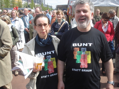 Bunt statt braun-T-Shirt-Träger